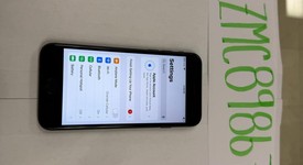 Mint
													Apple iPhone SE 3rd Gen 2022 - Unlocked, Midnight, 64 GB, A2595, photo 1 of 7