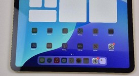 Good
													Apple iPad 11th Gen - Unlocked, Yellow, 256 GB, A3355, photo 2 of 7