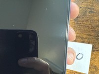 Apple iPhone 16