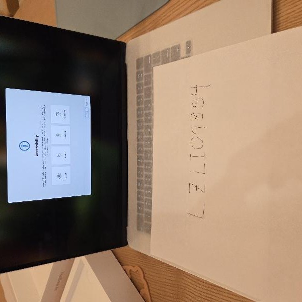 MacBook Air 2025 (M4) - 15 inch - 512 GB, Silver, 24 GB, Apple M4