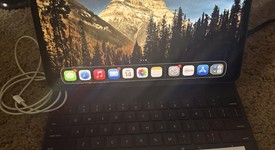 Mint
													Apple iPad Pro 12.9" 6th Gen 2022 - Unlocked, Gray, 2 TB, photo 1 of 12