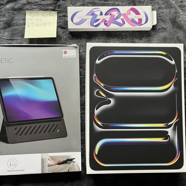 Apple iPad Pro 13 inch (M4) 2024 - Unlocked, 1 TB, Silver, 16 GB, A2926, Standard Glass