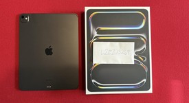 Mint
													Apple iPad Pro 13" (M4) 2024 - Unlocked, Black, 1 TB, 16 GB, A2926, Standard Glass, photo 1 of 8