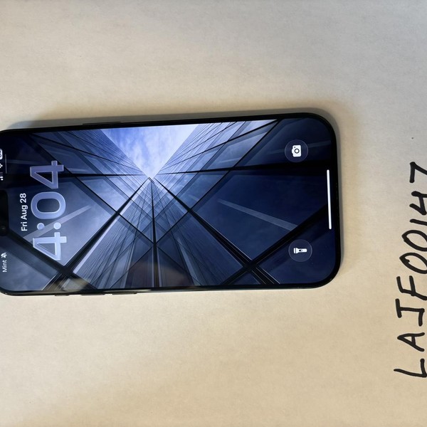 Apple iPhone Air - Unlocked, 256 GB, Space Black, A3260