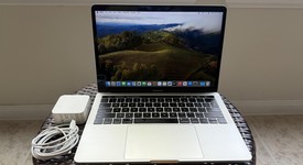 Good
													MacBook Pro 2018 (With Touch Bar) - 13" - I5, Gray, 256 GB, 16 GB, photo 1 of 10