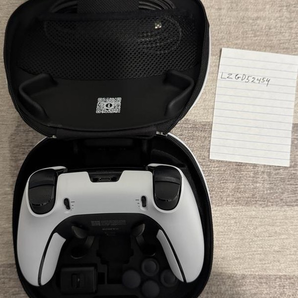 DualSense Edge Wireless Controller - White