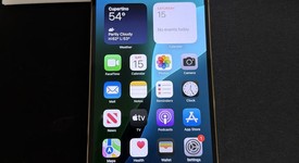 Good
													Apple iPhone 13 Pro Max - Unlocked, Gold, 256 GB, A2484, photo 2 of 12