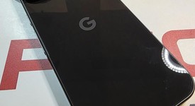 Mint
													Google Pixel 9 - Unlocked, Obsidian, 128 GB, 12 GB, G2YBB, photo 4 of 5