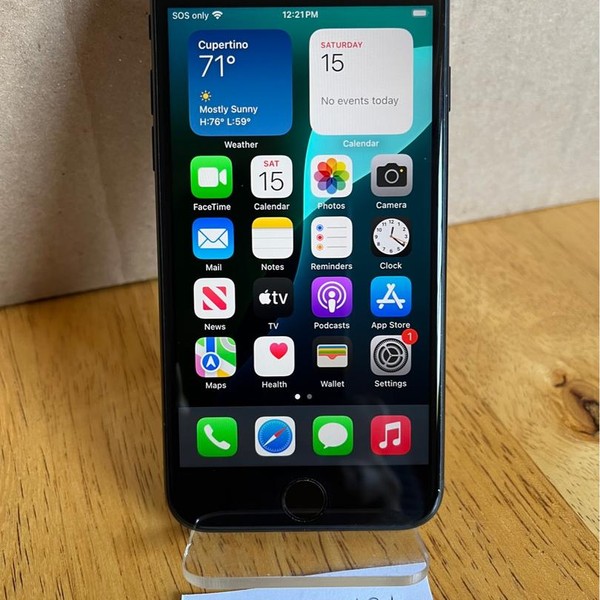 Apple iPhone SE 3rd Gen 2022 - Unlocked, 64 GB, Midnight, A2595