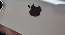 Good
													Apple iPhone 13 - Unlocked, Starlight, 128 GB, A2482, photo 4 of 10