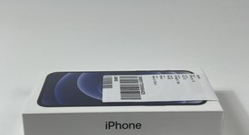 New
													Apple iPhone 12 - Straight Talk, Black, 64 GB, A2172, photo 5 of 6