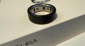Fair
													Oura Ring Gen 4 - Stealth, Size 9, photo 2 of 2