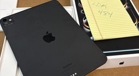 Mint
													Apple iPad Pro 11" (M4) 2024 - Wi-Fi, Black, 256 GB, 8 GB, A2836, Standard Glass, photo 3 of 7