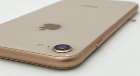 Good
													Apple iPhone 8 - Unlocked, Gold, 64 GB, A1905, GSM, photo 4 of 8