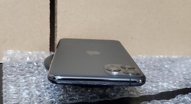 Good
													Apple iPhone 11 Pro Max - Unlocked, Gray, 64 GB, A2161, photo 3 of 8