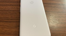 Good
													Google Pixel 3 XL - Verizon, Pink, 64 GB, Verizon Edition, photo 3 of 3