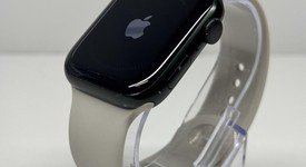 Fair
													Apple Watch Series 7 45mm - Green, A2474 - GPS, Aluminum, photo 2 of 5