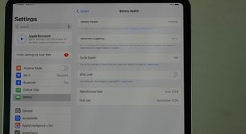 Mint
													Apple iPad Pro 13" (M4) 2024 - Unlocked, Silver, 256 GB, 8 GB, A2926, Standard Glass, photo 3 of 9