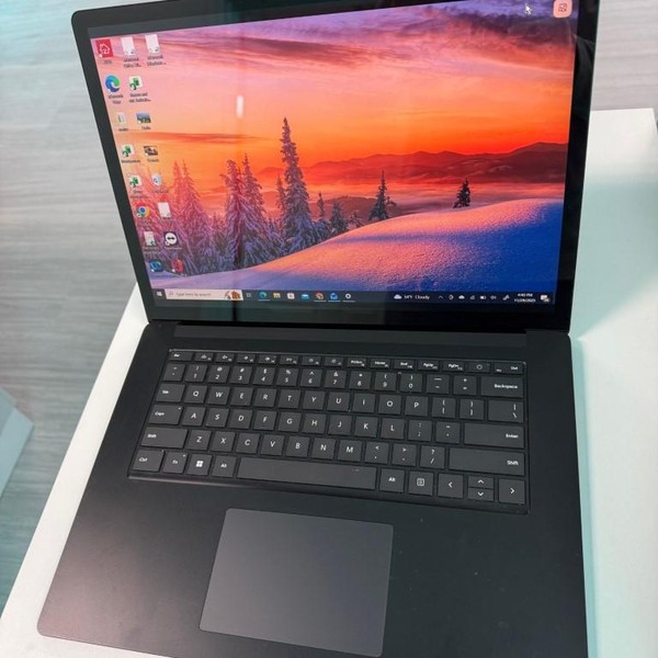 Microsoft Surface Laptop 5 - 512 GB, Black, 16 GB, Intel Core i7, 15 inch