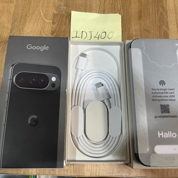 Google Pixel 10 Pro - Unlocked Non-US, 128 GB, Obsidian, GEHN3