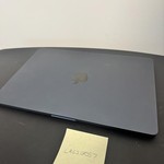 Good MacBook Air 2025 (M4) - 15 inch - 256 GB, Midnight, 16 GB, Apple M4