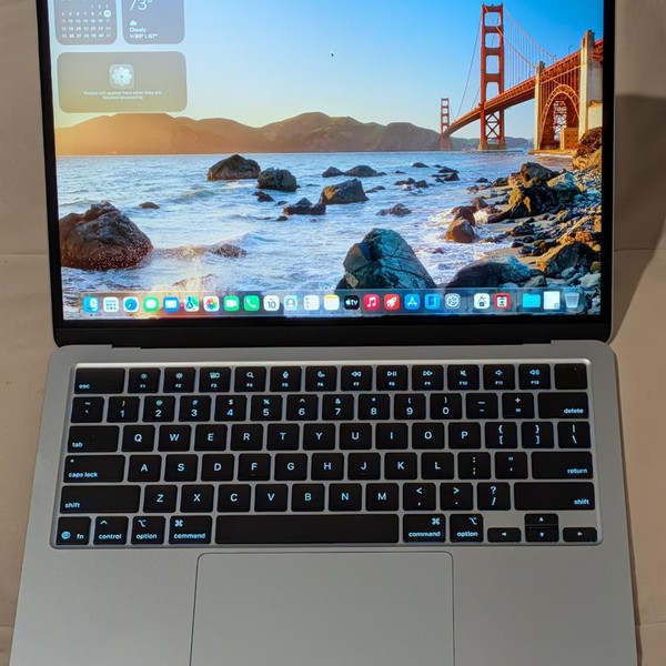 MacBook Air 2025 (M4) - 13 inch - 256 GB, Sky Blue, 16 GB, Apple M4
