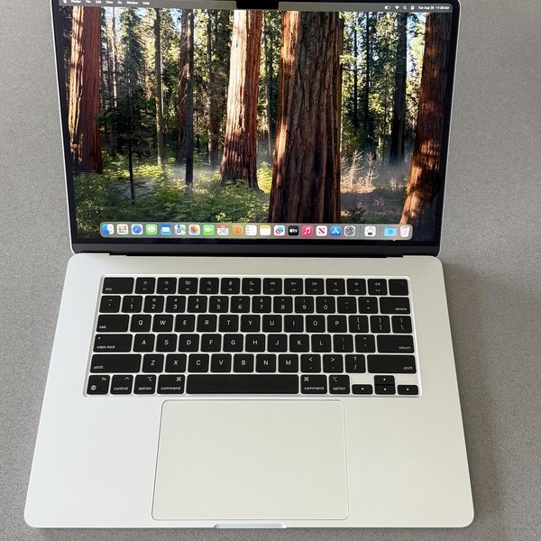 MacBook Air 2023 (M2) - 15 inch - 512 GB, Silver, 8 GB, Apple M2