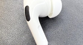 Used
													Apple AirPods Pro 2 - USB-C, photo 3 of 11