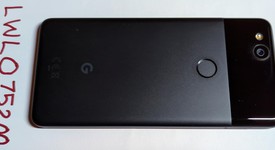 Mint
													Google Pixel 2 - Unlocked, Black, 64 GB, Google Edition, photo 6 of 6