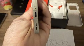 Mint
													OnePlus 15 - Unlocked, Sand Storm, 256 GB, 16 GB, photo 5 of 5