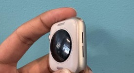 Mint
													Apple Watch SE 2nd Gen 40mm - Unlocked, Starlight, A2726 - Cellular, Aluminum, photo 3 of 6