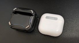 Used
													Apple AirPods 4th Gen - Active Noise Cancellation, photo 4 of 4