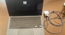 Good
													MacBook Air 2024 (M3) - 13" - Apple M3, Midnight, 256 GB, 8 GB, 8-core GPU, photo 3 of 10