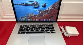 Good
													MacBook Pro 2015 (Retina) - 15" - Silver, 256 GB, 16 GB, photo 1 of 8