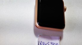 Good
													Apple Watch Series 3 42mm - Unlocked, Gold, A1861, Aluminum, photo 3 of 5