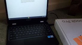 Good
													Samsung Chromebook Pro - Black, 32 GB, 4 GB, photo 2 of 5