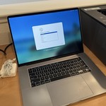 Good MacBook Pro 2019 - 16 inch - 1 TB, Gray, 32 GB, Intel Core i9