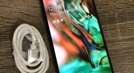 Good
													Samsung Galaxy S10e - Unlocked, Black, 128 GB, 6 GB, SM-G970U1, photo 1 of 9