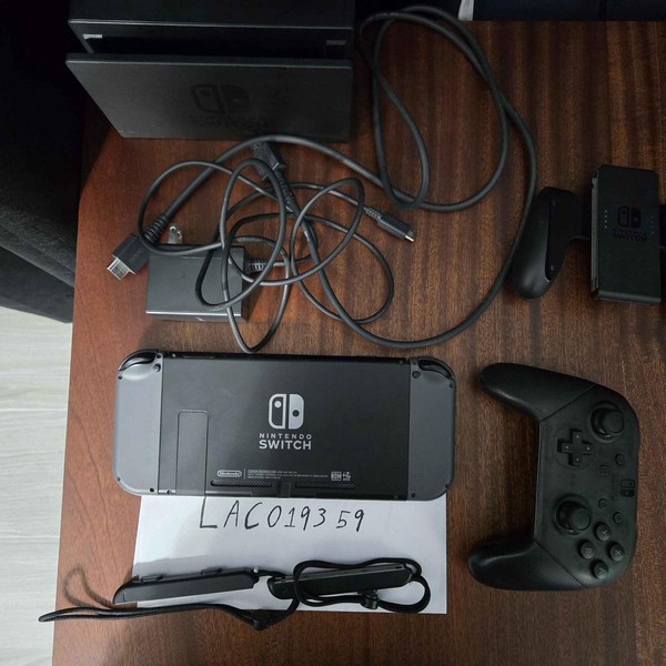 Nintendo Switch - 32 GB, Grey