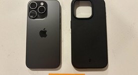 Mint
													Apple iPhone 15 Pro - Unlocked, Black, 256 GB, A2848, photo 2 of 9