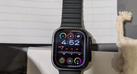 Mint
													Apple Watch Ultra 2 49mm - Unlocked, Black, A2986, photo 2 of 12