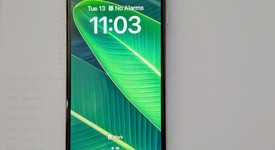 Mint
													Apple iPhone SE 3rd Gen 2022 - Unlocked, Starlight, 64 GB, A2595, photo 5 of 9