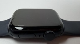 Mint
													Apple Watch SE 2nd Gen 40mm - Midnight, A2722 - GPS, Aluminum, photo 3 of 9