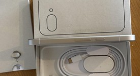 Mint
													Google Pixel 9a - Unlocked, Porcelain, 128 GB, 8 GB, photo 4 of 9