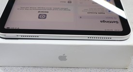 Mint
													Apple iPad 11th Gen - Wi-Fi, Silver, 128 GB, A3354, photo 3 of 8