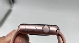 Good
													Apple Watch Series 1 42mm - Rose Gold, 8 GB, A1803, photo 4 of 8