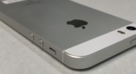 Good
													Apple iPhone SE 1st Gen 2016 - AT&T, Silver, 64 GB, A1662, photo 5 of 13