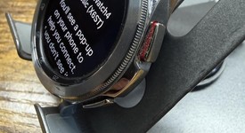 Good
													Samsung Galaxy Watch4 Classic - Unlocked, Silver, 42mm, photo 2 of 6