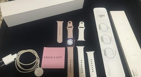 Good
													Apple Watch Series 2 38mm - Rose Gold, 8 GB, A1757, Aluminum, photo 3 of 6