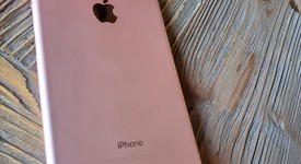 Mint
													Apple iPhone 7 Plus - Unlocked, Rose Gold, 32 GB, A1661, photo 4 of 10